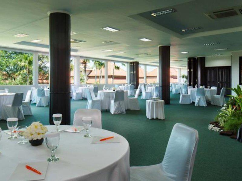 25702773D09B9837A4B0A6541C6F6179