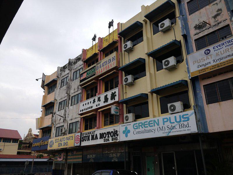 E747C0BC8968D499A654295DDA7D05B4