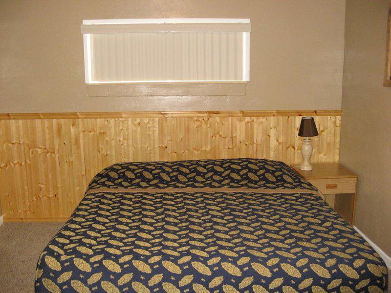 D813645B32F96B428684024F80175327