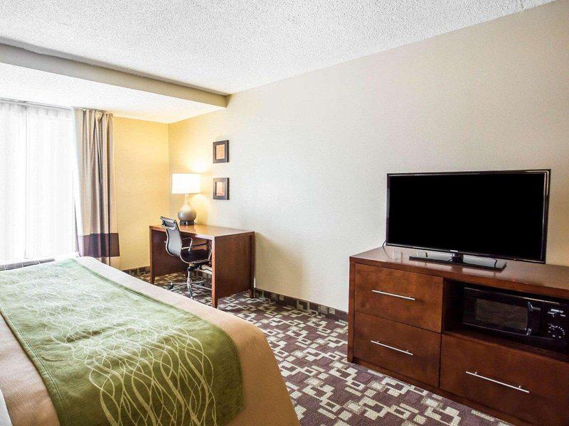 67F3C2F8EC618FD5C0C9F6AF93189F95