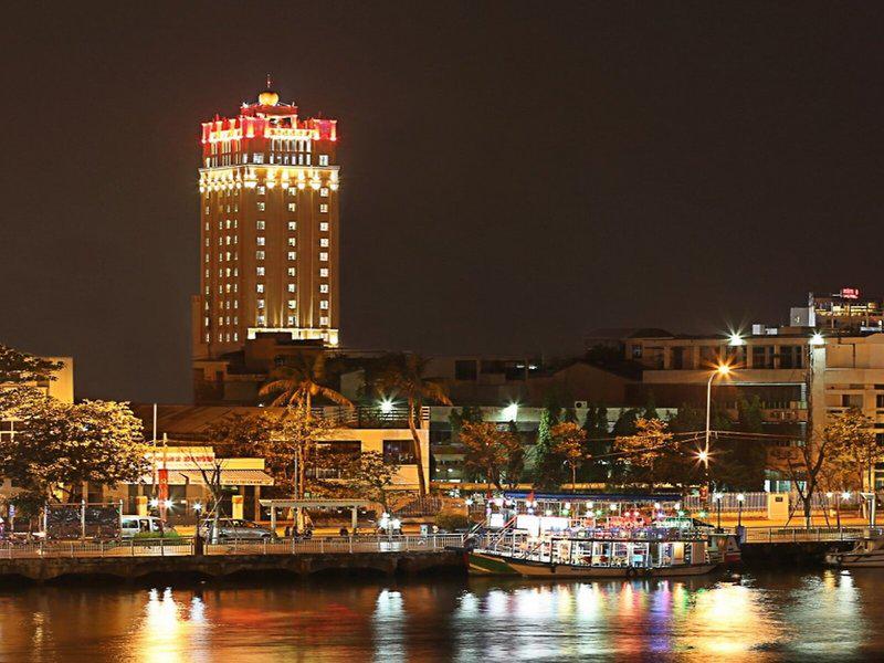 EF6B4A71882A1D58C03A37A9A21748B9