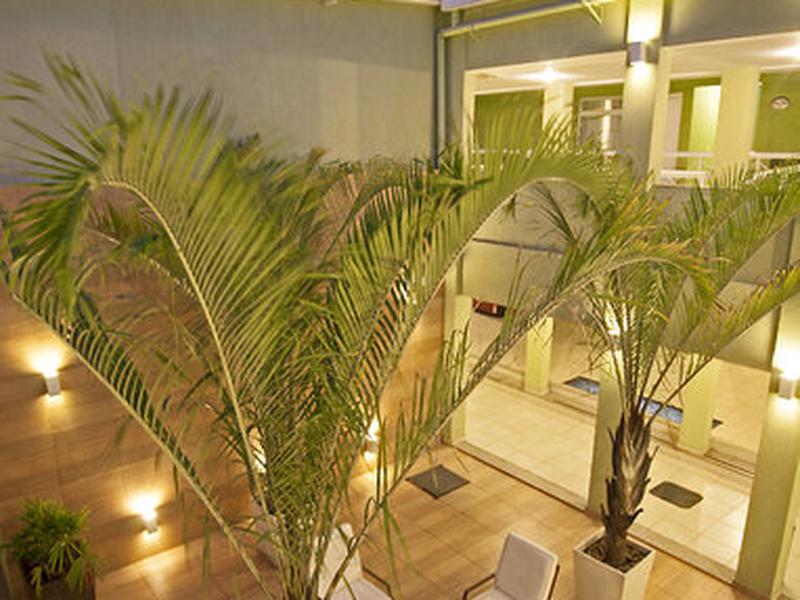 22B9BDCEAE80209B7E6727CA5F42E2E8