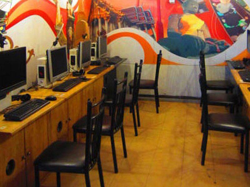 E97E50BF4AA69BC753546EE61F1D01A8