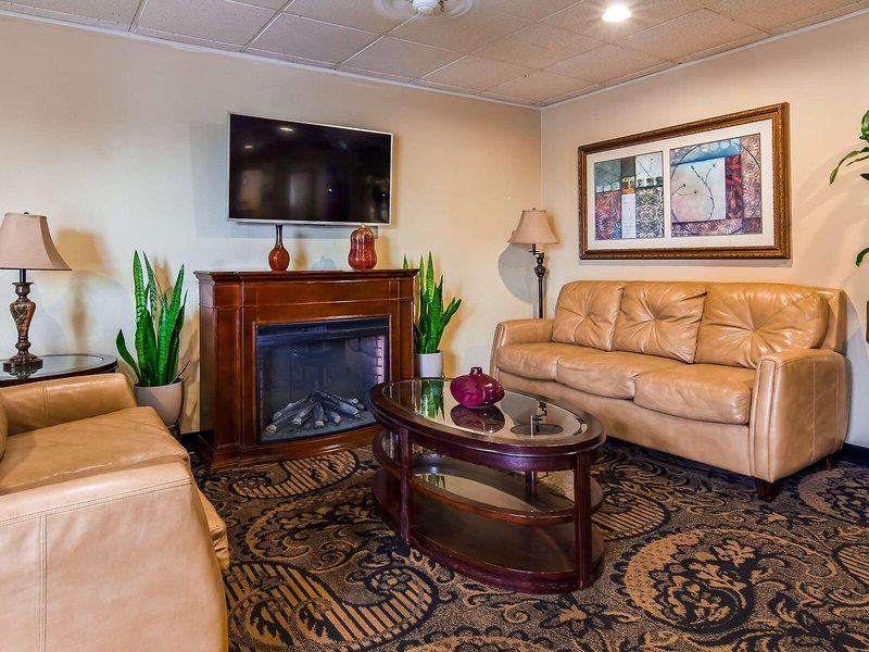 7B8AE6787AF60A203C7ED71284C2576D