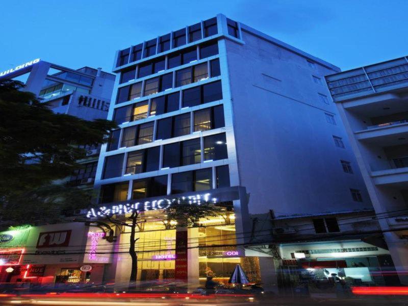 689B1B9BC42285A7E334E426D2DA4228