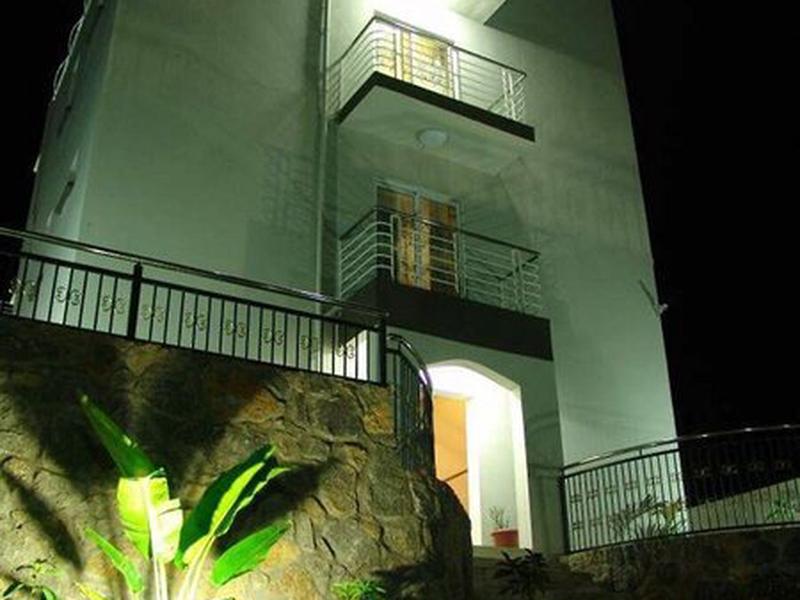 B822FFDA52038646F485AB603DC484CB