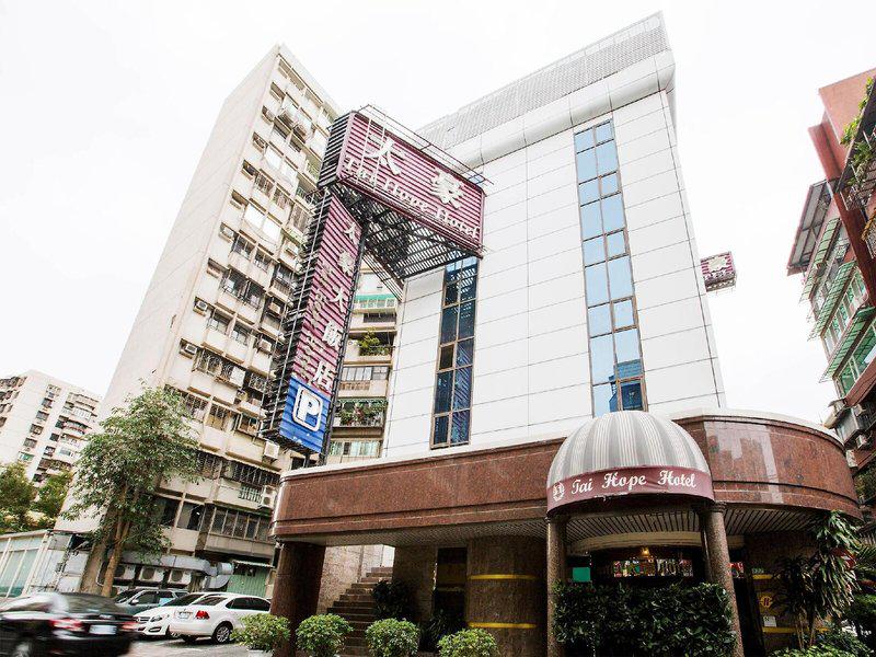 99CDF665532D236A1E2741468209E3A9