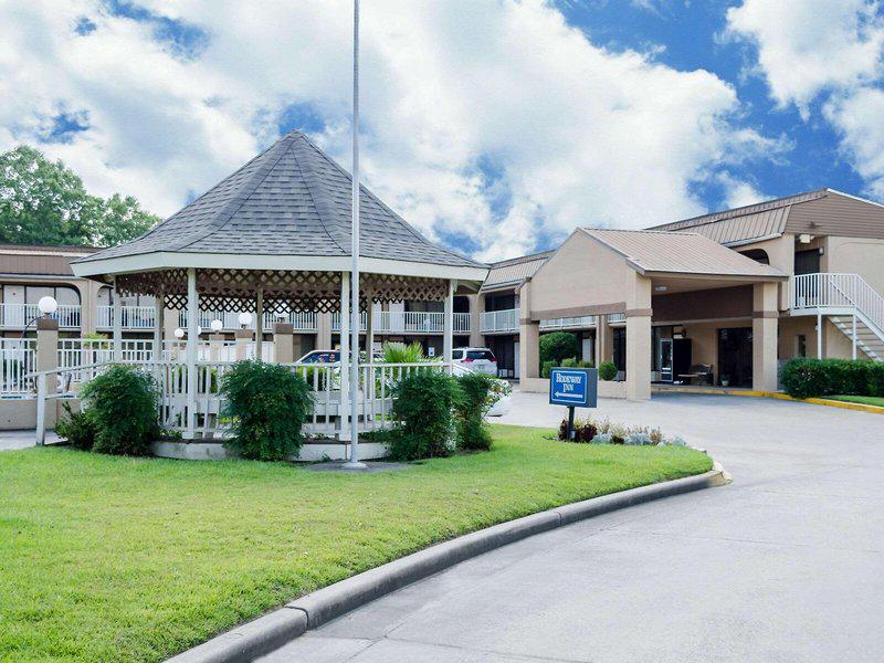 7F9FB3AD0BCC13B0D2469FA549C2EDFB