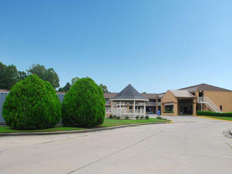 E0018EBF5C3C9D74768C5C7AE70A848C