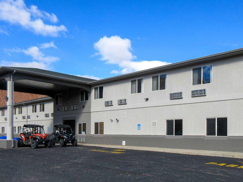 A85E58355B097D51A0C061386E52664B