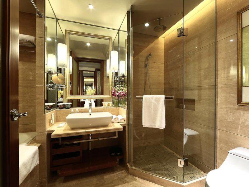 D4E0940D09E1B96E3E86CCA13F37827D