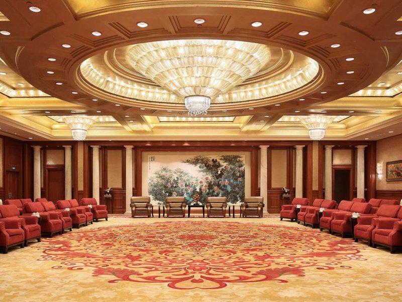 9E637502C3ADB436AF0B78BA6612F928