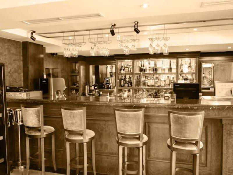 5DCC00A4EDAB502DFEA8B580DCF987DA