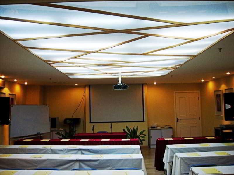 8F6C87D3CD3361D1E70A2A4693C5D269