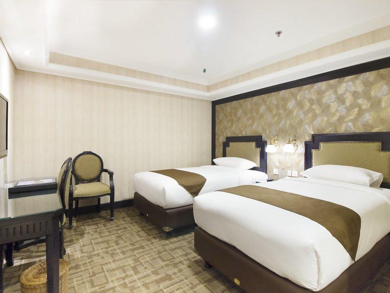 0D35C3E9AED845E203A4756C423479CE