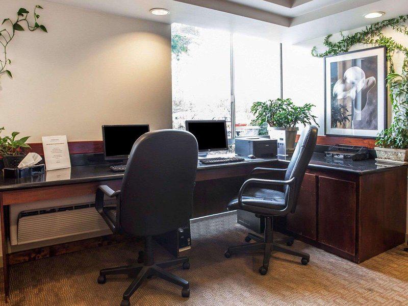 2059328855638F857580902BE2D62D83