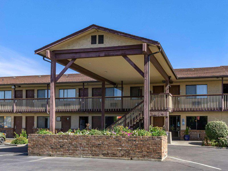 2D0888C62BCB2741FBB7CEBF685EEF5C