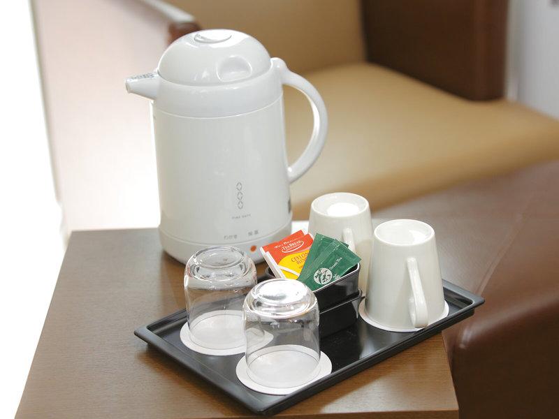 27AA2EBB1793AA1BBCD101D4A37F3373