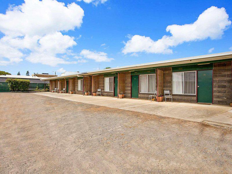 0D48E84725BFB27B418D6B584658FAE0