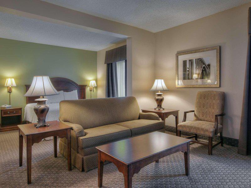 E905892A421C5D489FE9A3D0A6679DF3