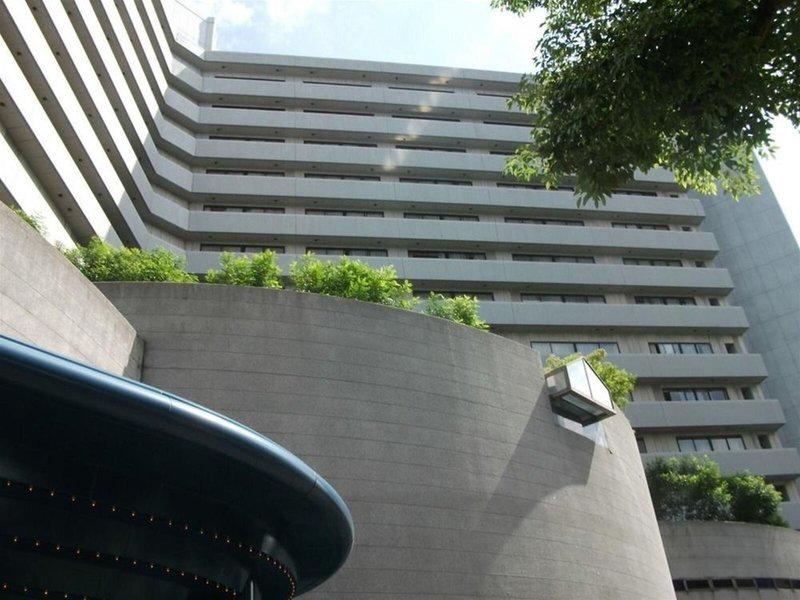 DD5EE2F9E4590DD406E2D3F022FBC306