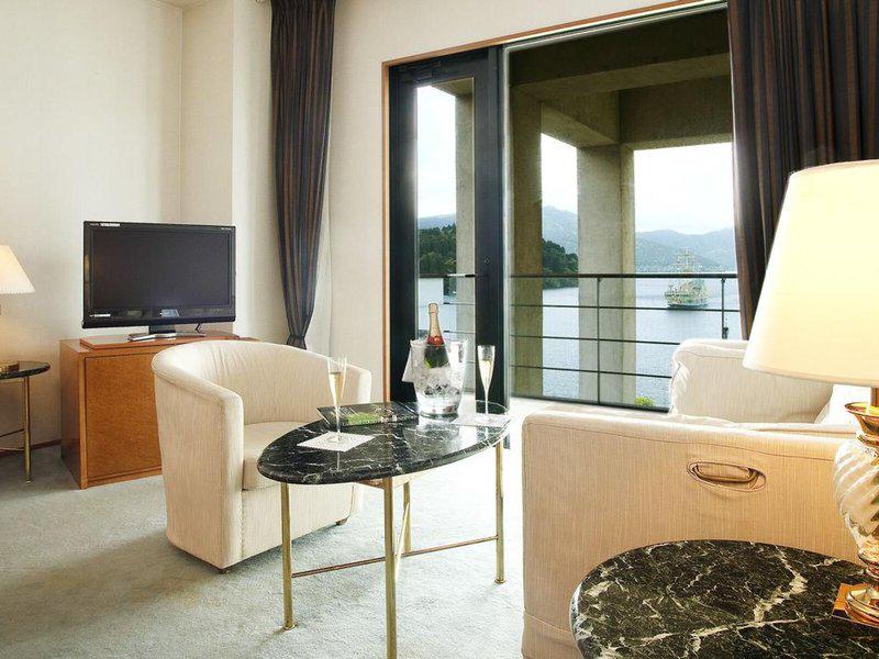 659F86644427B33A4101739EBE6FBFC3