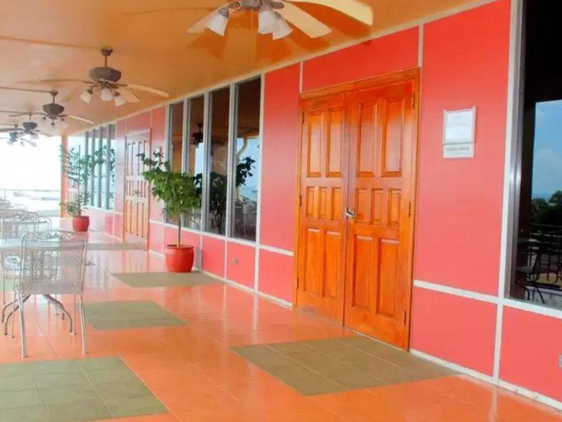 E7D90A280109E888CCAAED9416095801