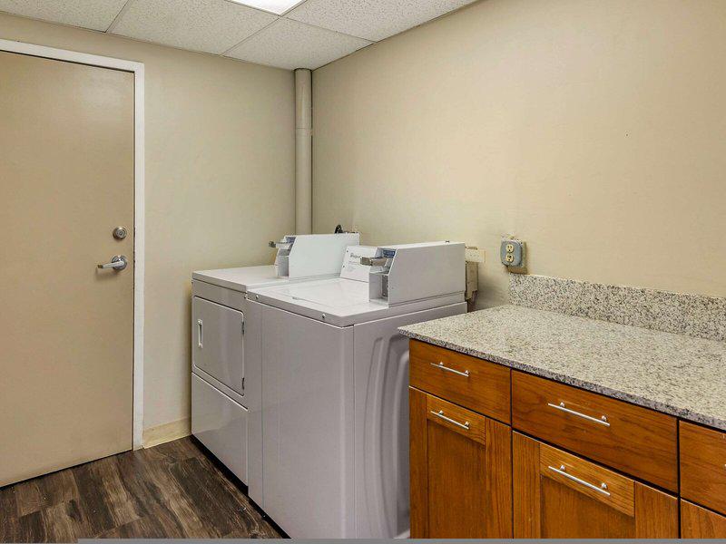 1E186F8A7A5BC615FA15FDB67E5F3707