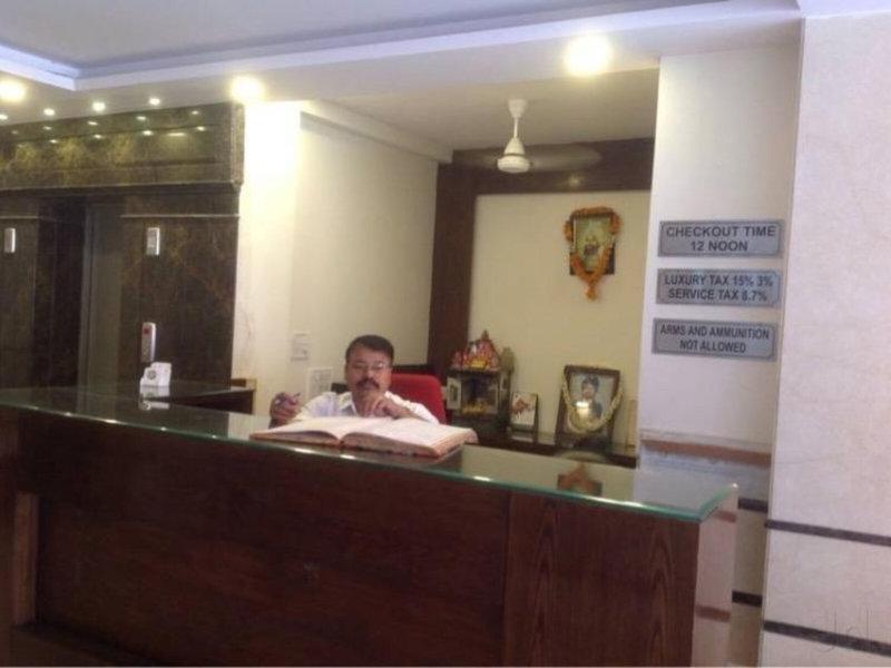 EEA919B700755A649C2AFCC06D9F80FE