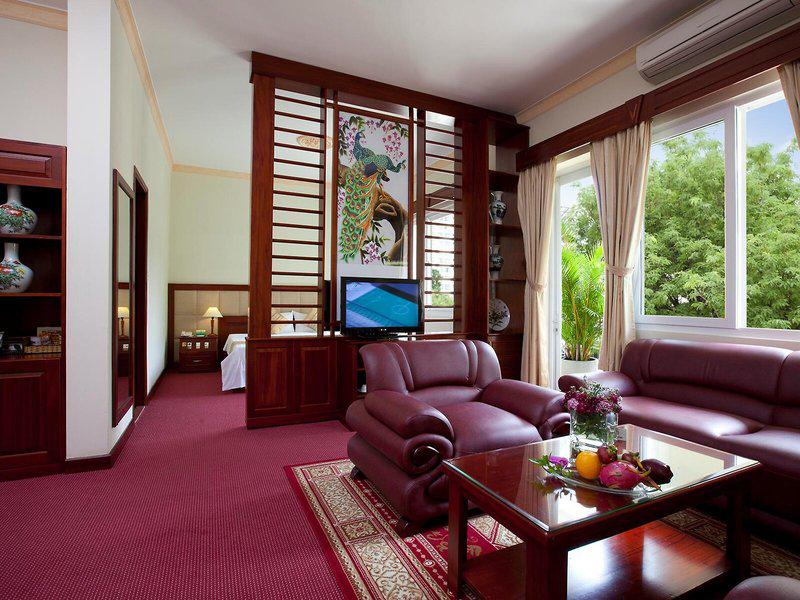 077DADC572EF9A68428F236166276A83