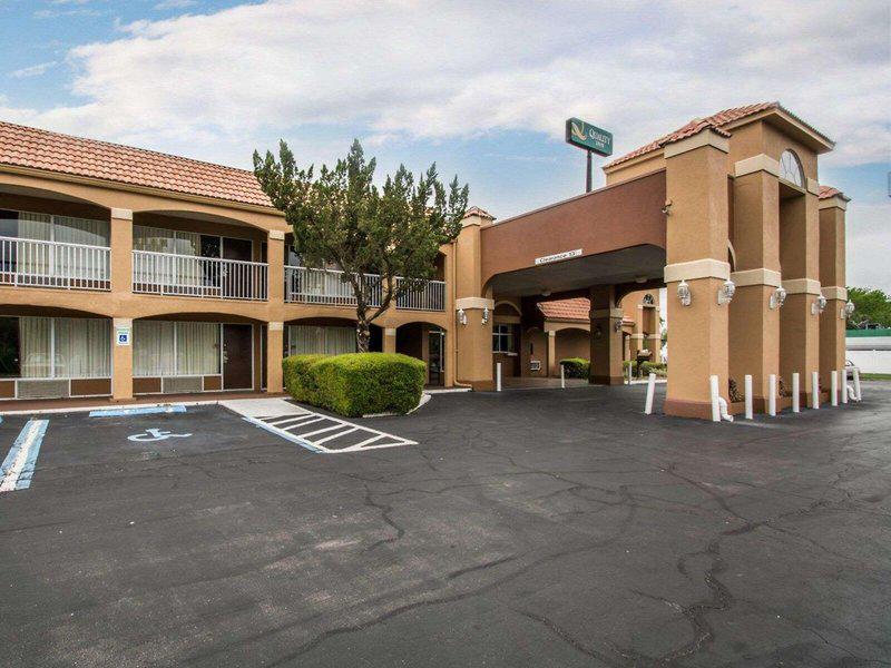 3D6E7A55122576E50B8430EFC58B22A4