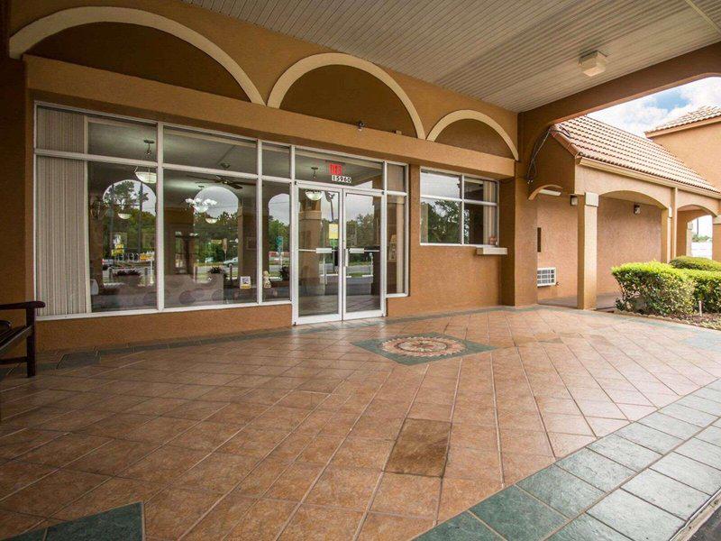 B1C6F2C1BD3251FBB0931C64A3AC93B9