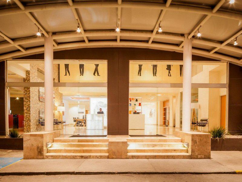 41A481A4F0DAB94E0F4C71B0673355EE