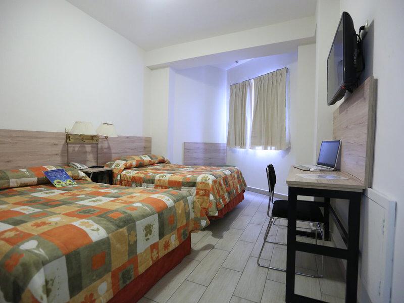 CDF9810C2F755EF7A32241D7C4FCC44E