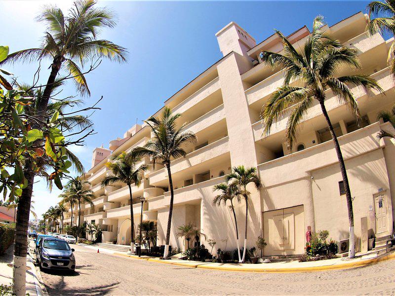 3058459F699D256E729F63C36AEF2F7A