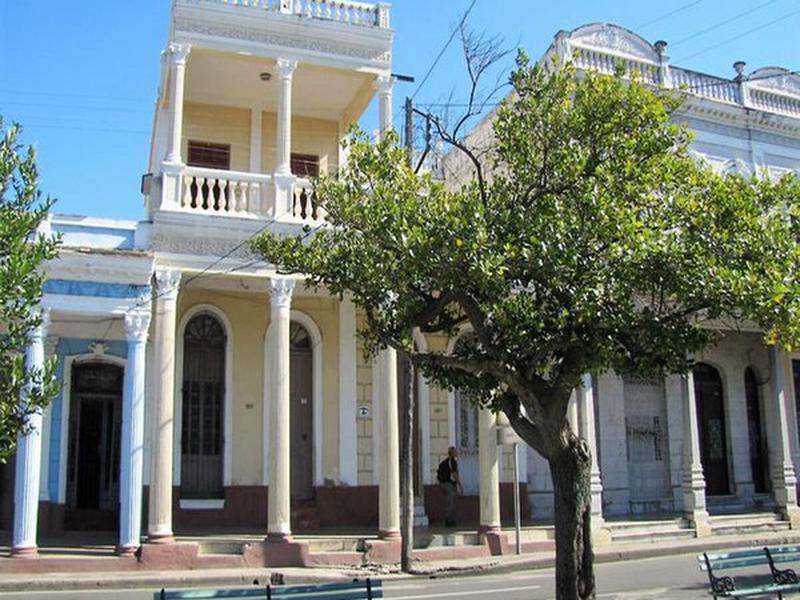 ADD611C13703AD6F37E8609D392D0064