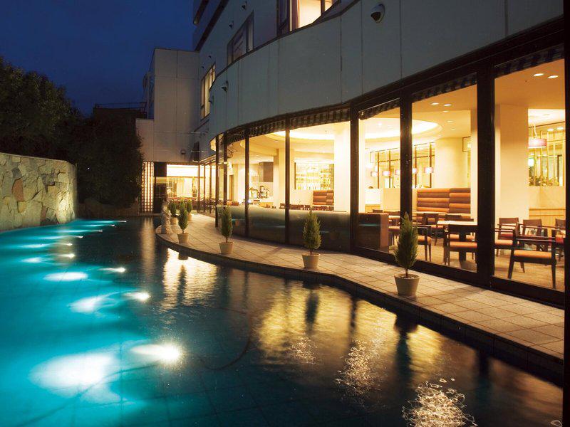 9941014D913FBFF36A83F75201561803