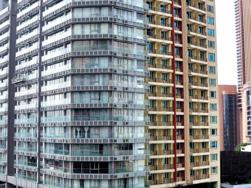 B20FDBF26467F8B0A5F39C4F8FF57BFB