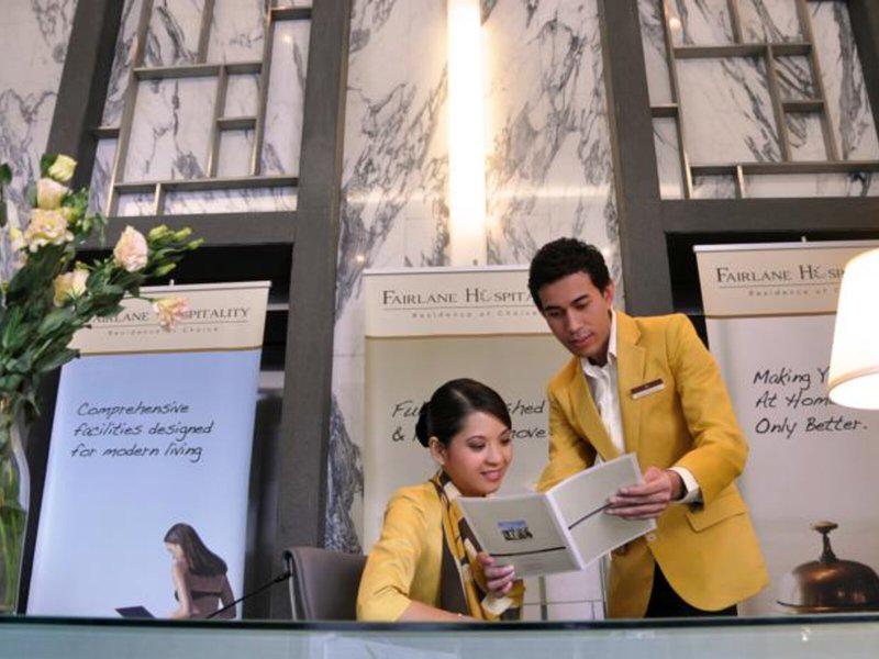 C571EE24EB8E739144D56FAE3D3DE4A0