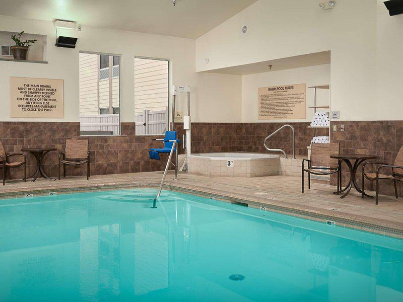 53BDAEF4E730F178CAF64968EAEE72F7