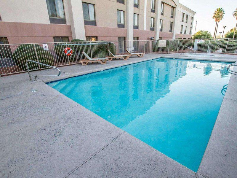 54A15678376DEBCC4F01FAD71A9B6D52