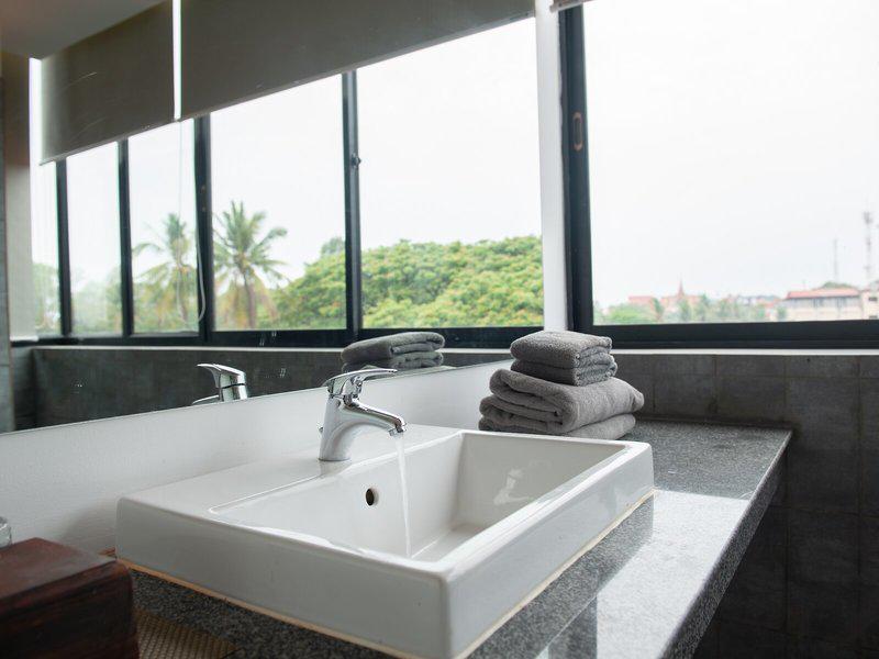 94CB8D28959FFD5A8A77ED2A5B1C715C