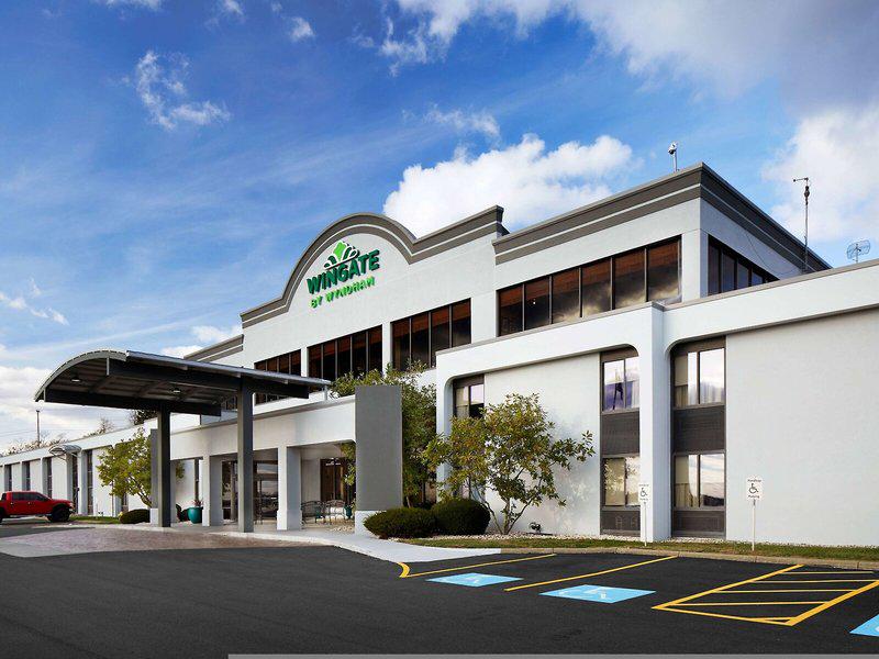 A1597DC116D54D0412414AB4F245B619