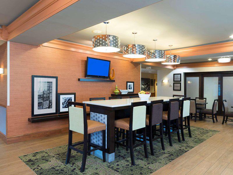 E0D32A03B3082FB9F7271860AA4B29E5