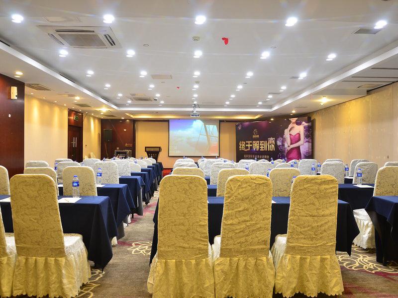 00C8FD9BDACE0D50E643680B1ABEB642