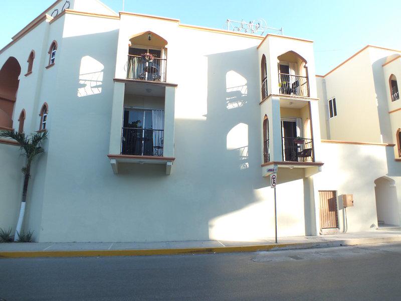 126159D3E89BB159C5DBD6D4BDA18A81