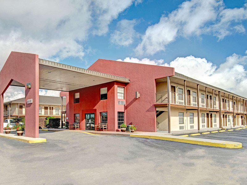 F9668F115DB5C0EB1B7B1AEBBA736176