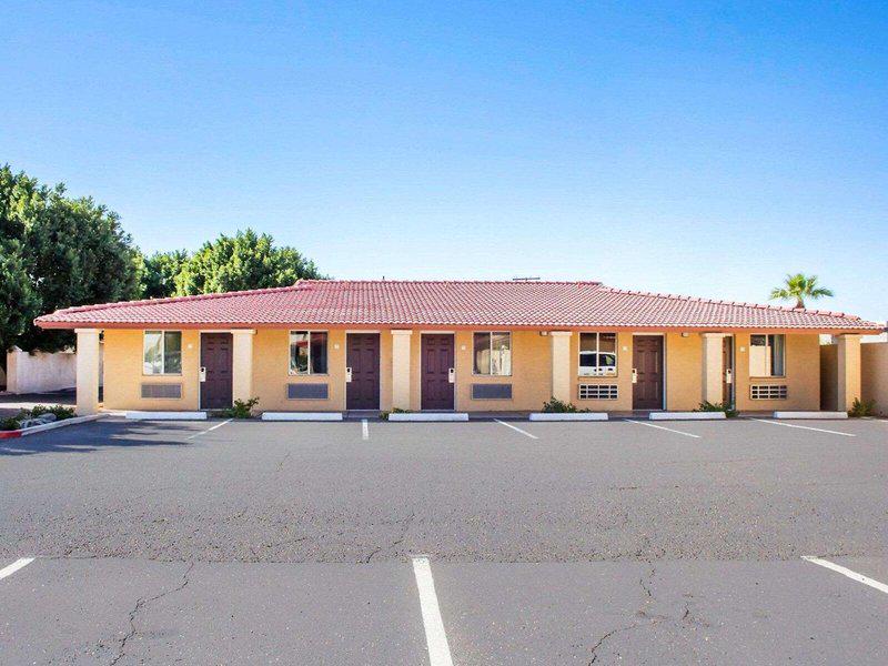 AA8A0A888B68DDF8F6F723662F40D651