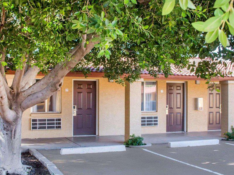 2601C43BF20757664832F769BF6E3A53