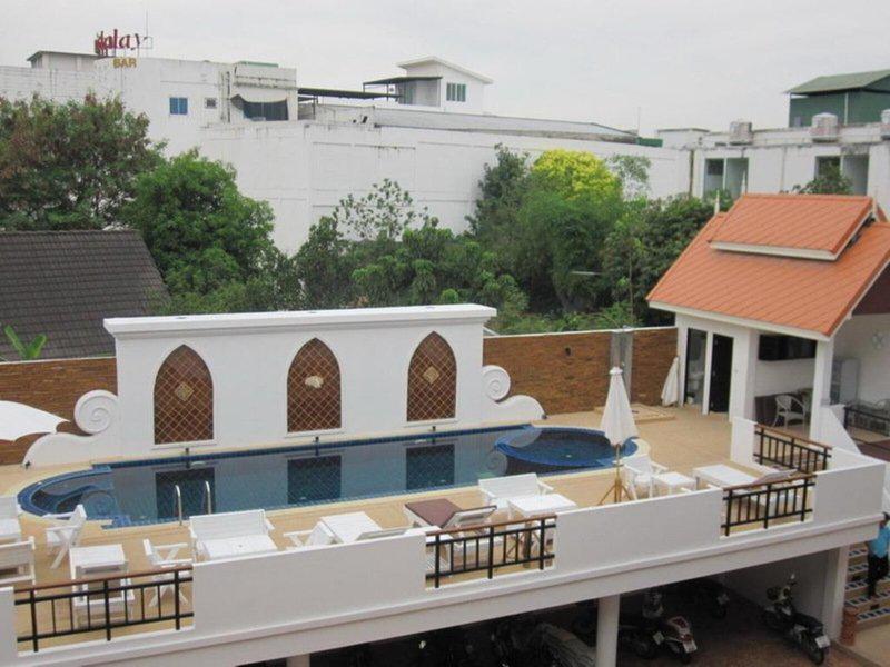 AFF56A0C0B12842A8B0BEB58D2B283CD